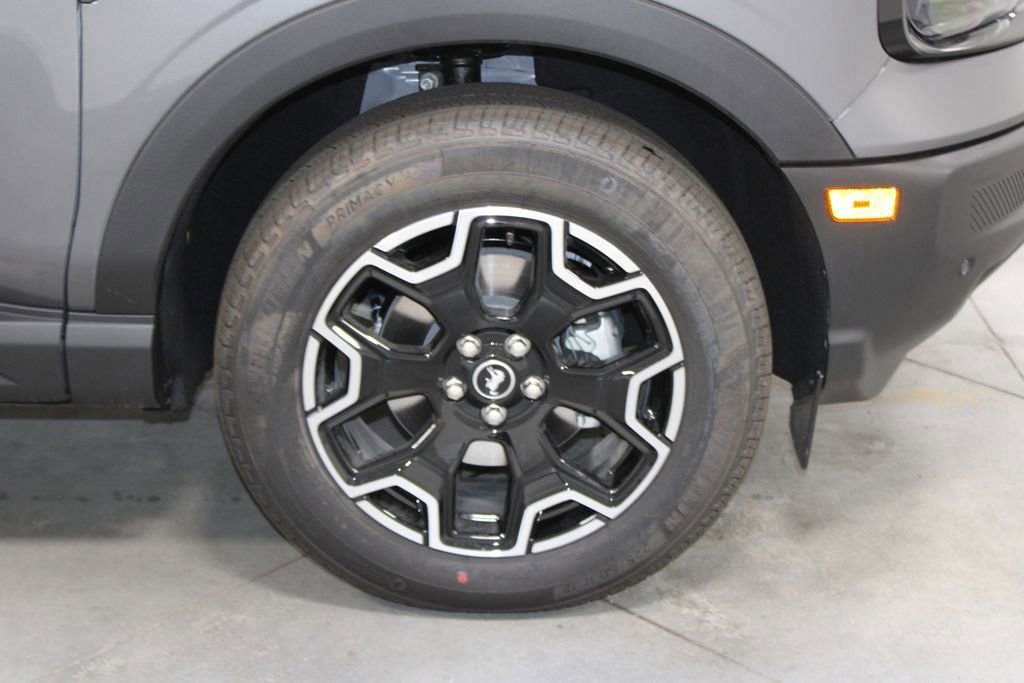 New 2025 Ford Bronco Sport Outer Banks w/ Outer Banks Tech Package+ image 12