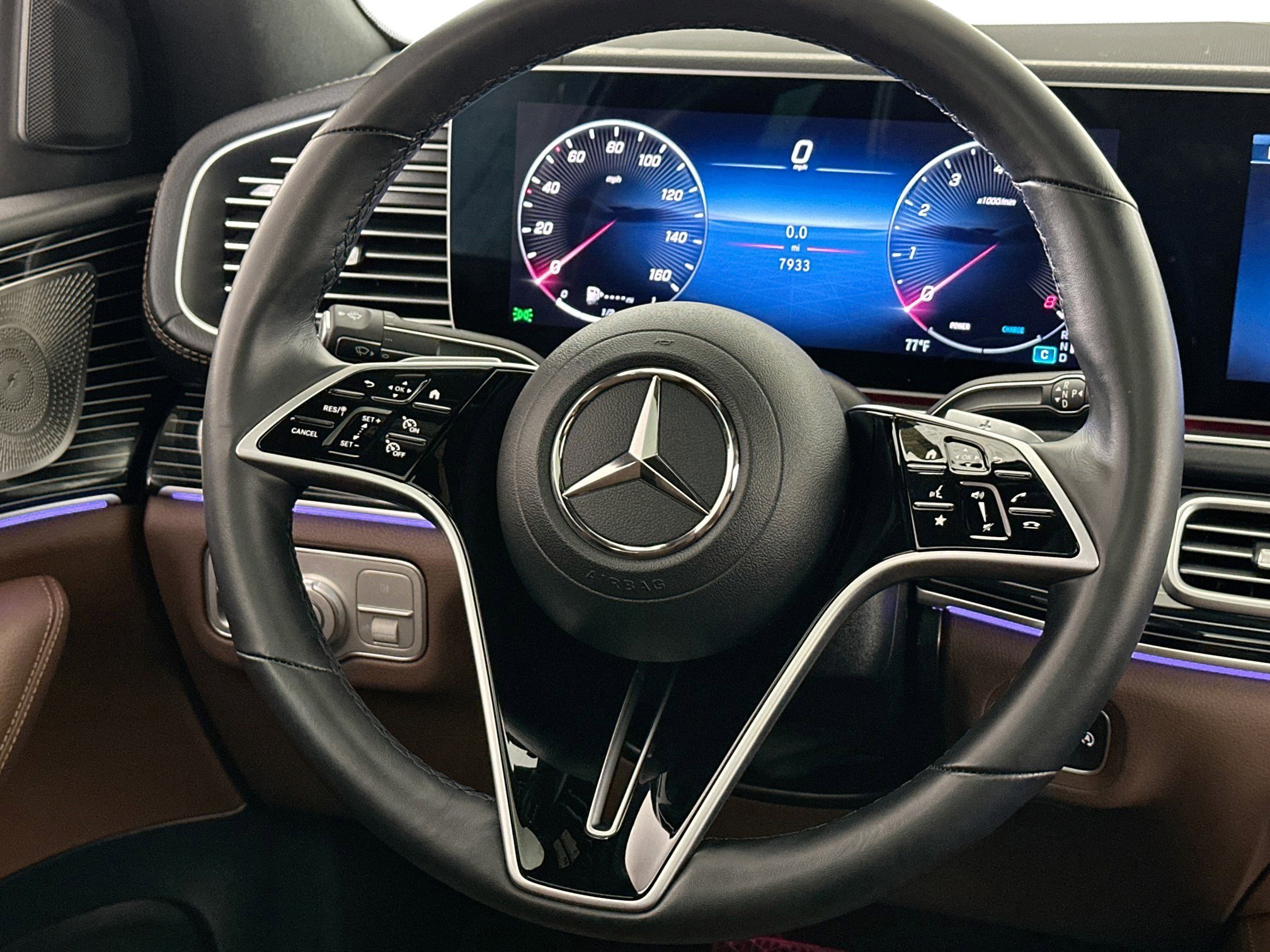 Used 2025 Mercedes-Benz GLE 450 4MATIC Coupe image 8