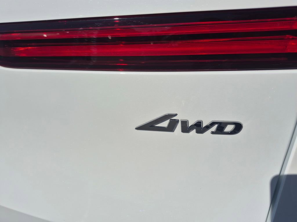 Used 2023 Genesis GV70 2.5T w/ Advanced Package image 7