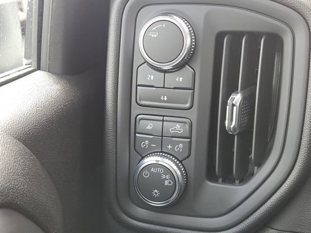 New 2026 GMC Sierra 3500 Pro image 9