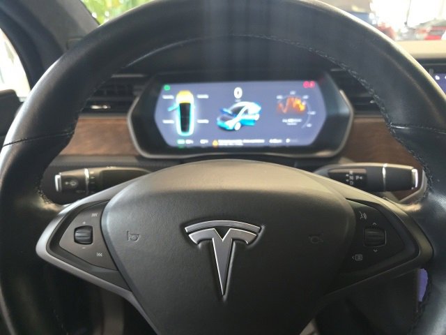 Used 2019 Tesla Model X P100D image 19