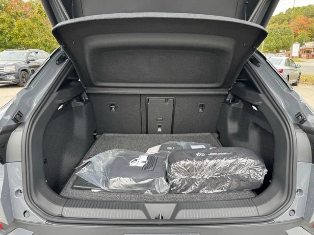 New 2025 Volkswagen ID.4 Pro S AWD/4WD image 16