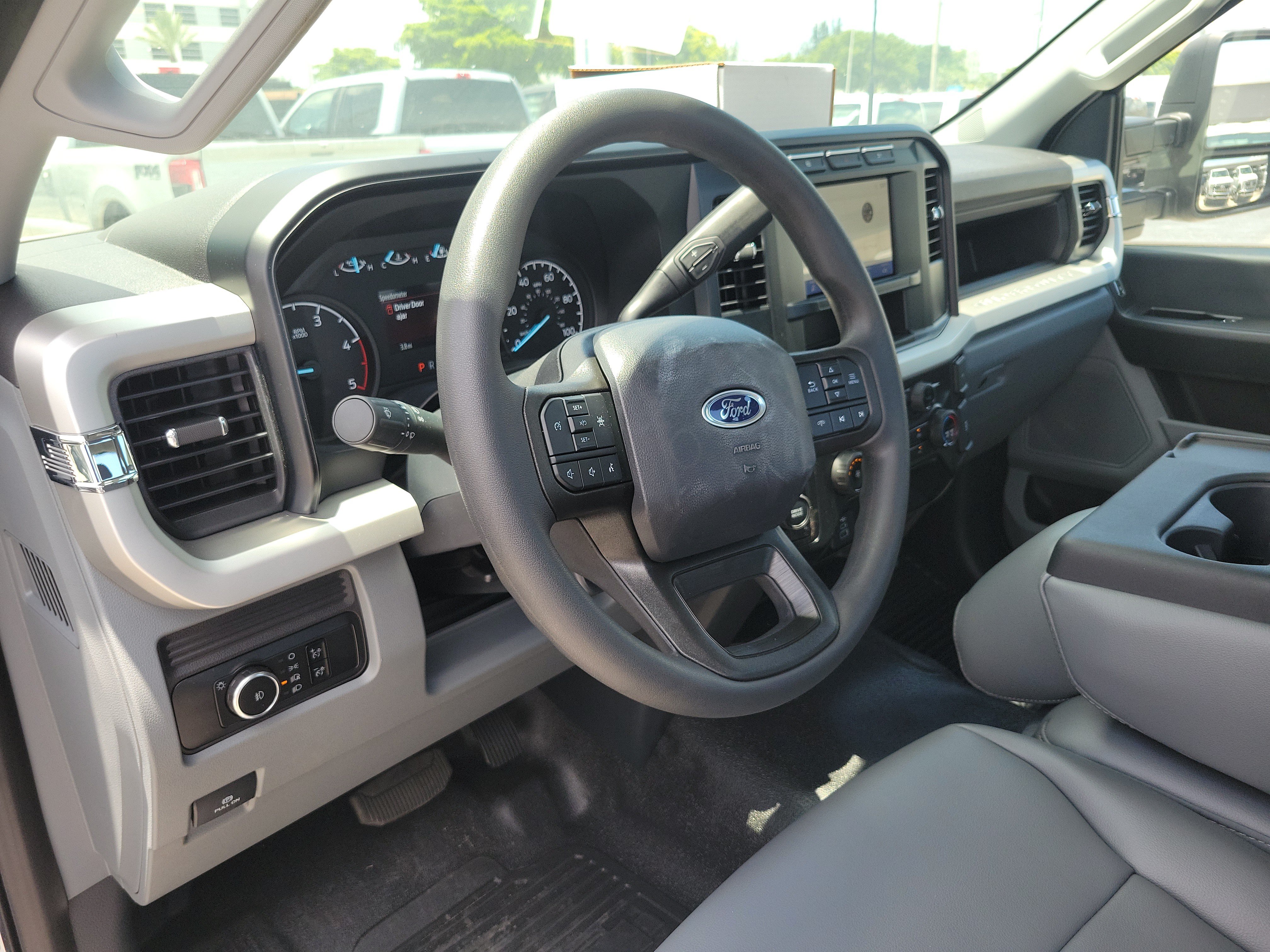 Used 2024 Ford F350 XL w/ XL Chrome Package AWD/4WD image 13