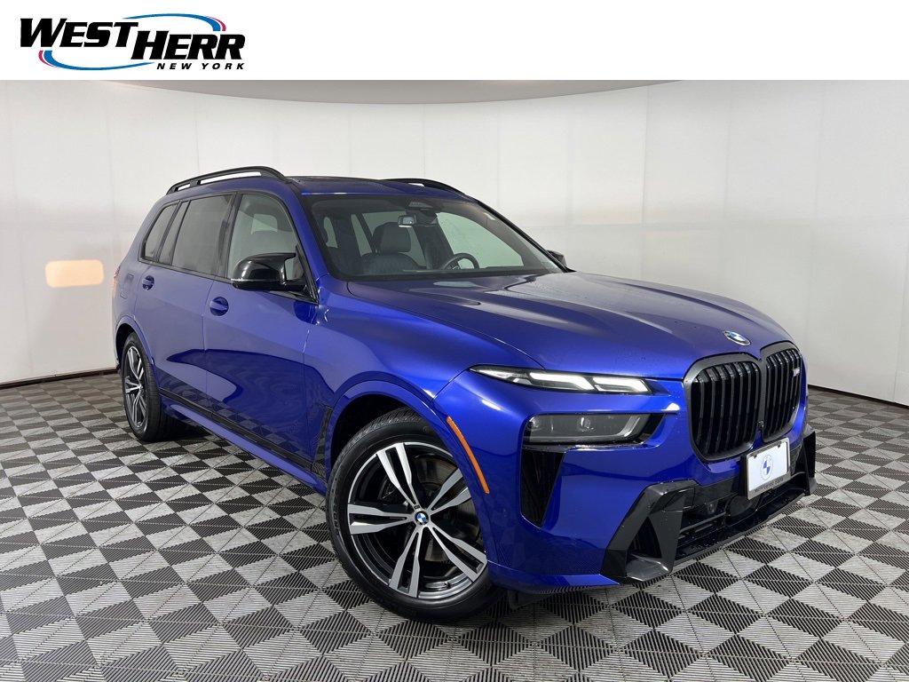 Used 2025 BMW X7 M60i w/ Climate Comfort Package image 1