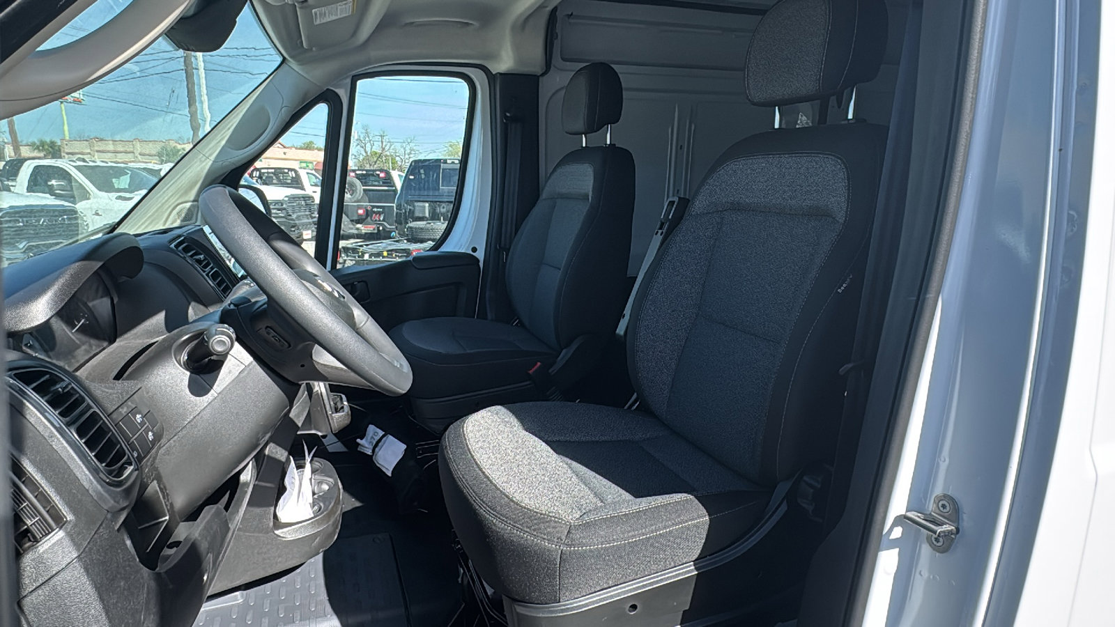 New 2026 RAM ProMaster 2500 w/ Convenience Group image 13