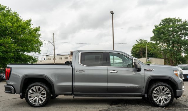 Used 2022 GMC Sierra 1500 Denali w/ Denali Reserve Package AWD/4WD image 5