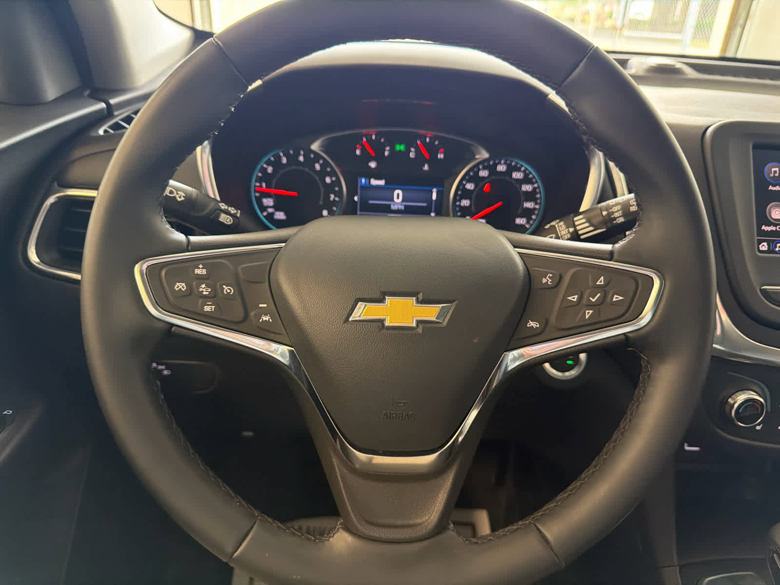 Used 2024 Chevrolet Equinox LT w/ LPO, Floor Liner Package FWD image 36