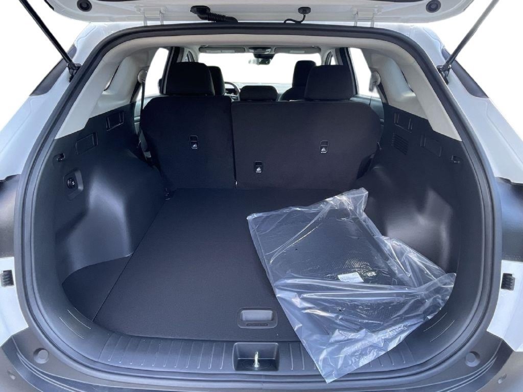 New 2026 Kia Sportage LX w/ LX Convenience Package FWD image 19