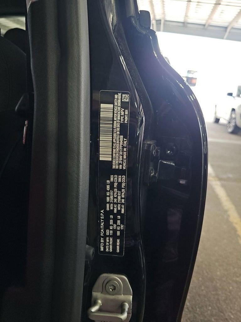 Used 2023 FIAT 500X Pop AWD/4WD image 4