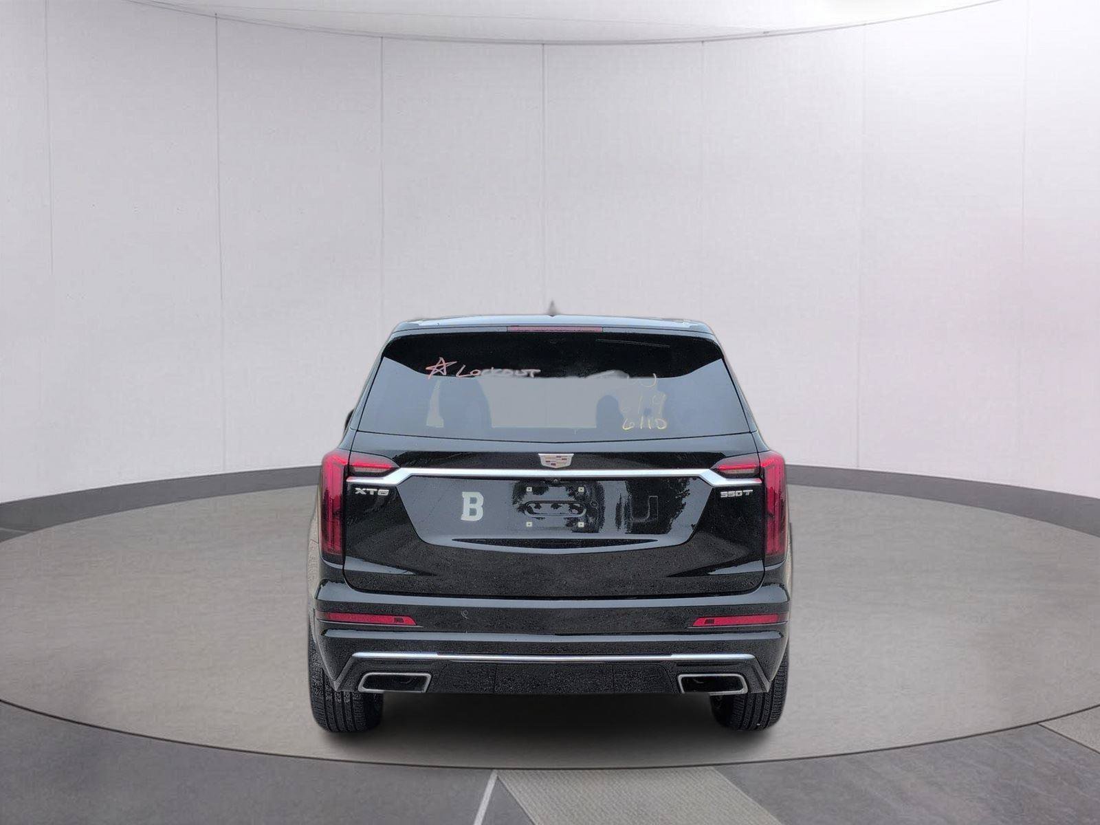 Certified 2024 Cadillac XT6 Luxury FWD image 4