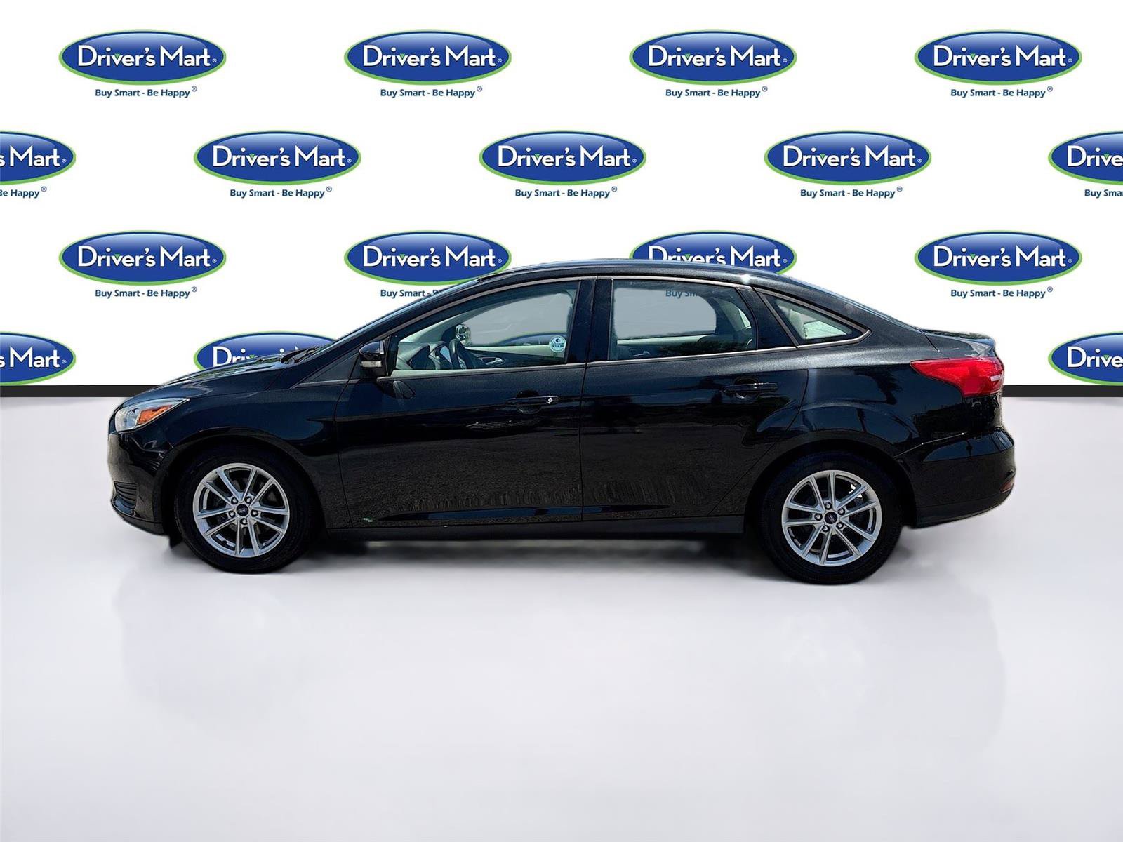 Used 2015 Ford Focus SE FWD image 4