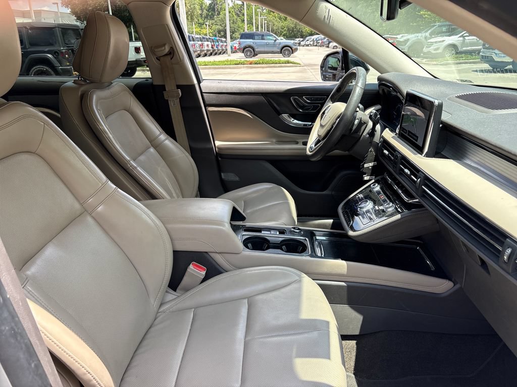 Used 2020 Lincoln Corsair FWD w/ Equipment Group 101A image 30