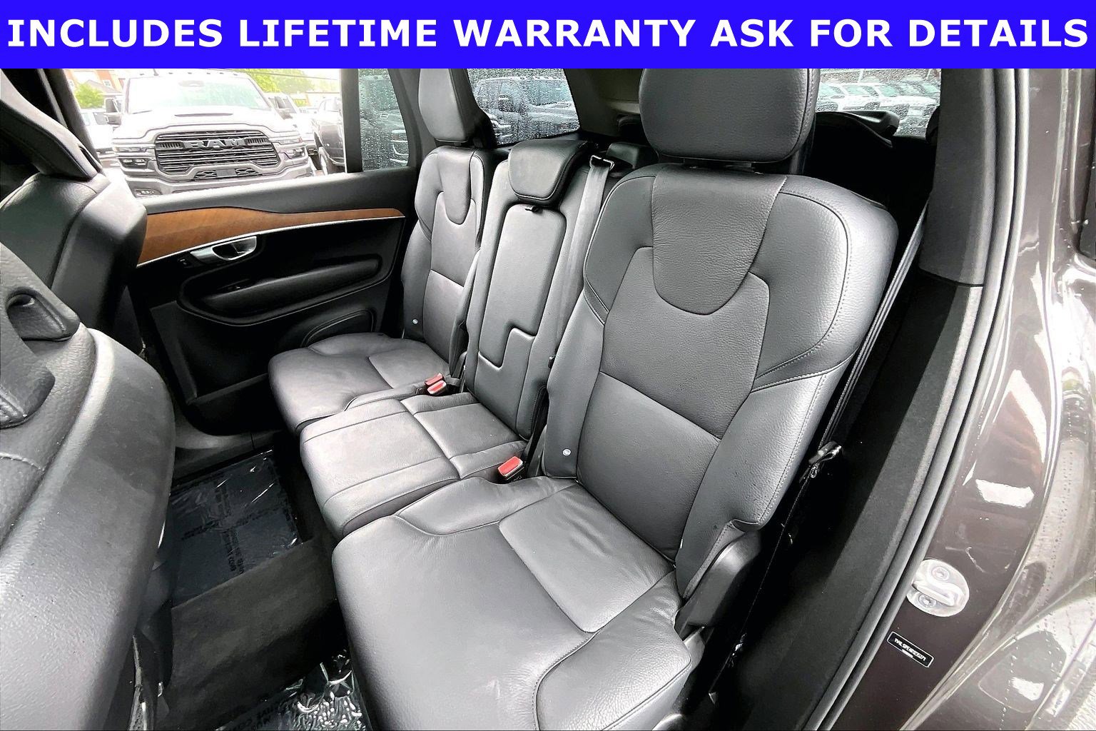 Used 2024 Volvo XC90 B5 Plus AWD/4WD image 22