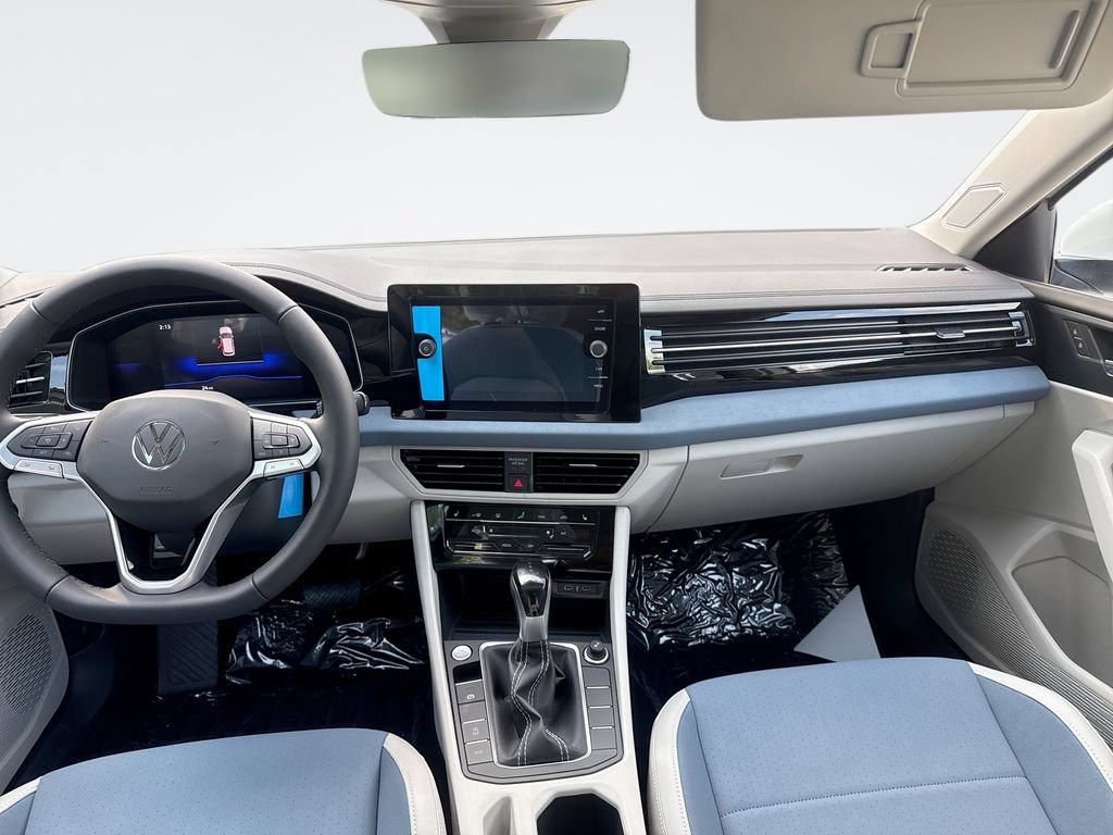 New 2026 Volkswagen Jetta SE FWD image 23