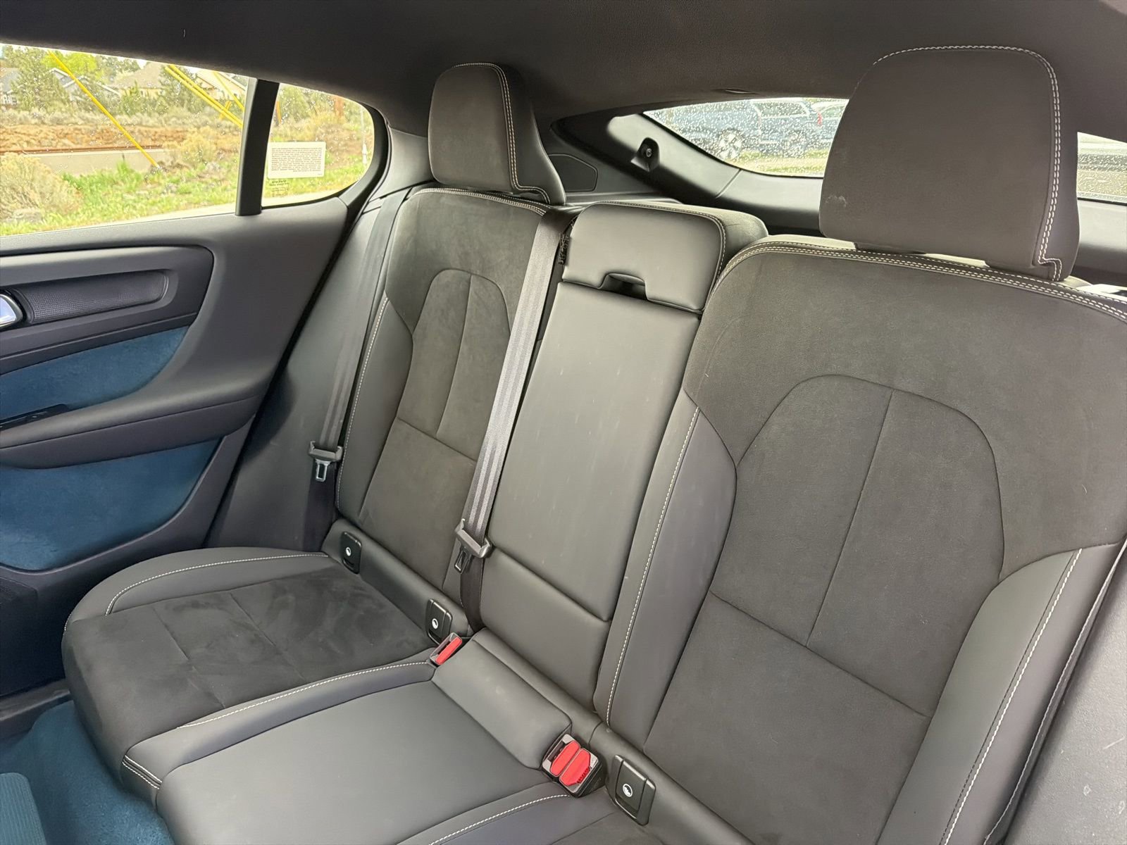 Used 2023 Volvo C40 P8 Recharge Plus image 22