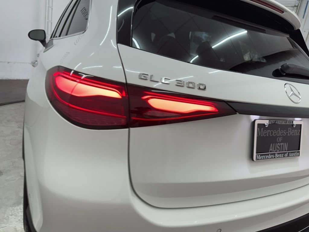 New 2026 Mercedes-Benz GLC 300 image 29