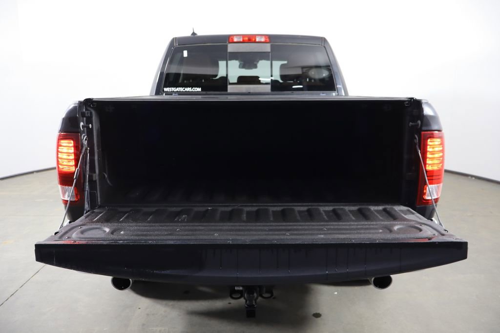 Used 2016 RAM 1500 Laramie Longhorn RWD image 17