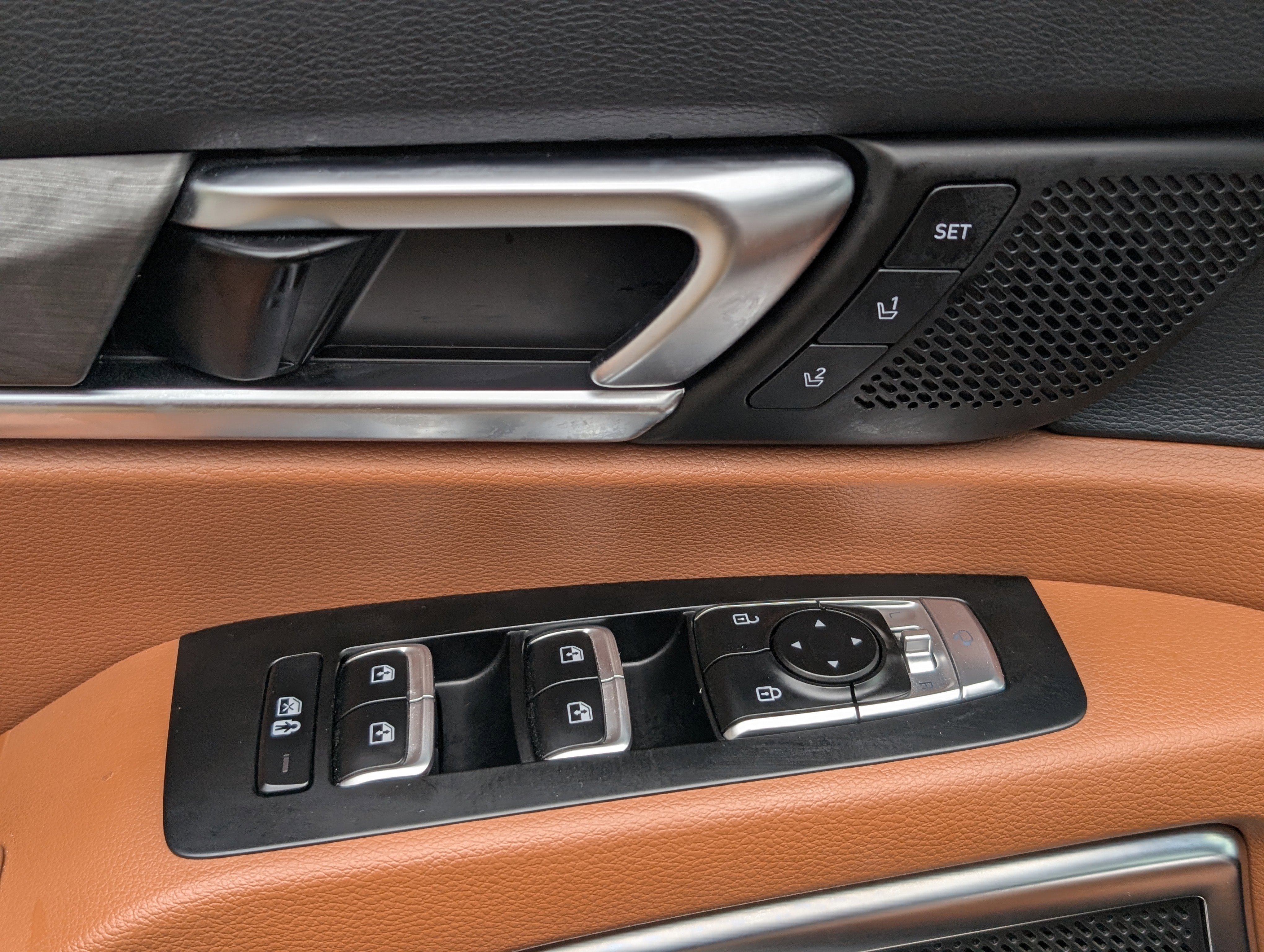 Used 2024 Kia Telluride SX Prestige X-Line image 16