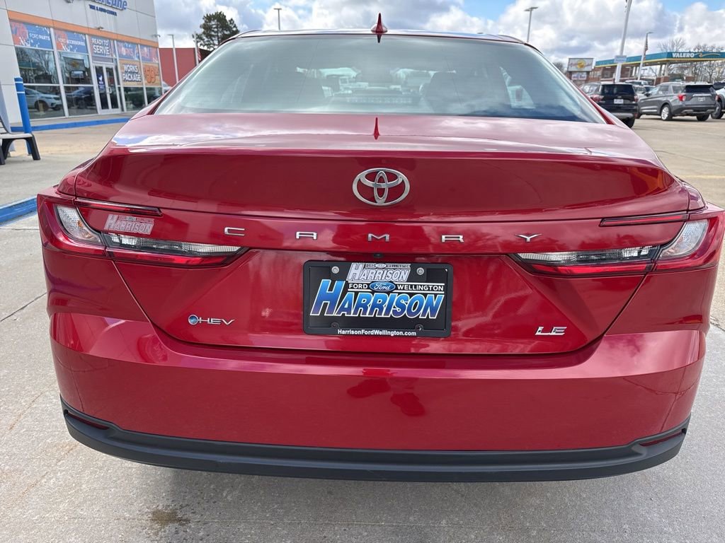 Used 2025 Toyota Camry LE FWD image 27