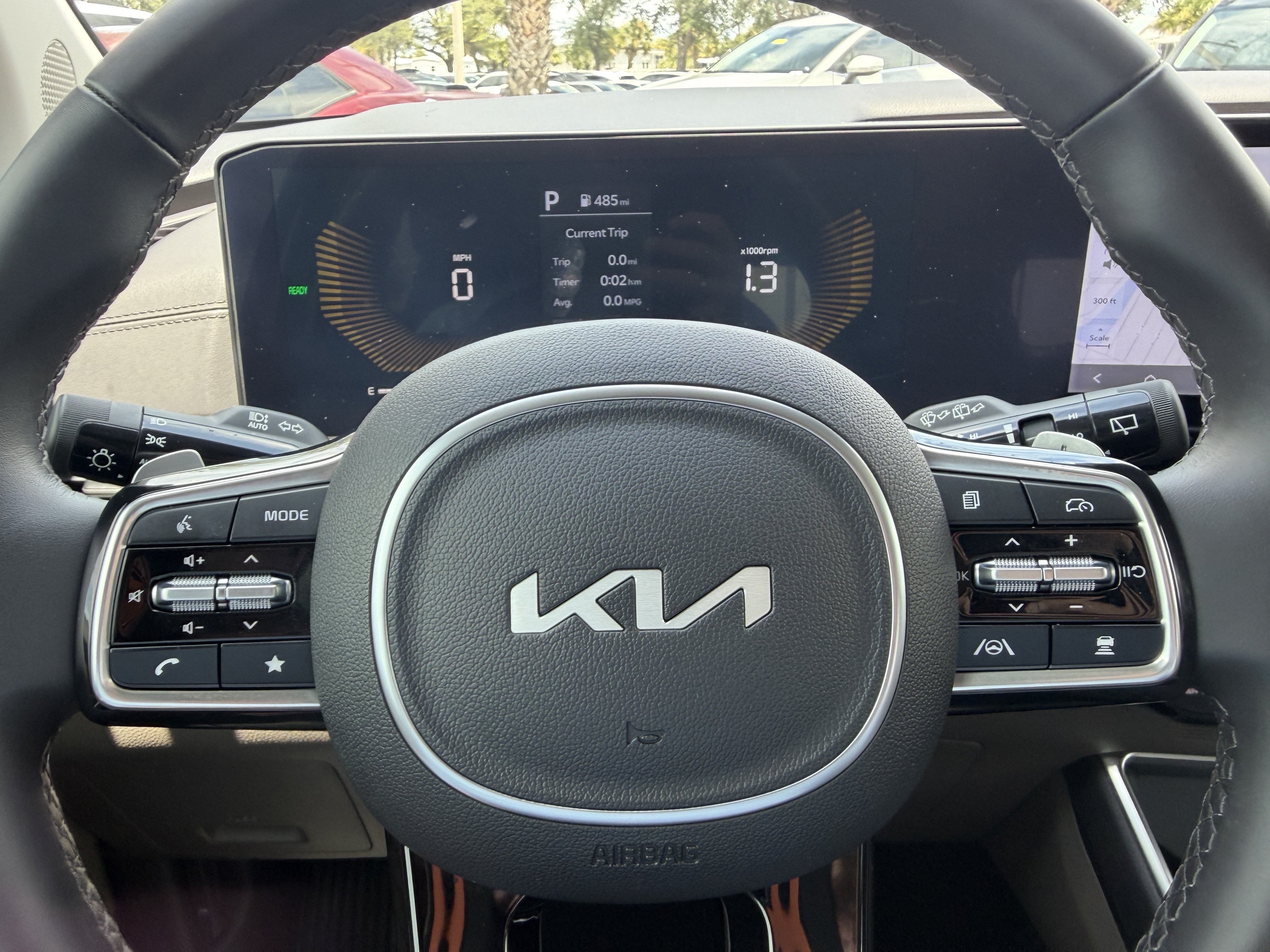 Certified 2025 Kia Carnival EX FWD image 26