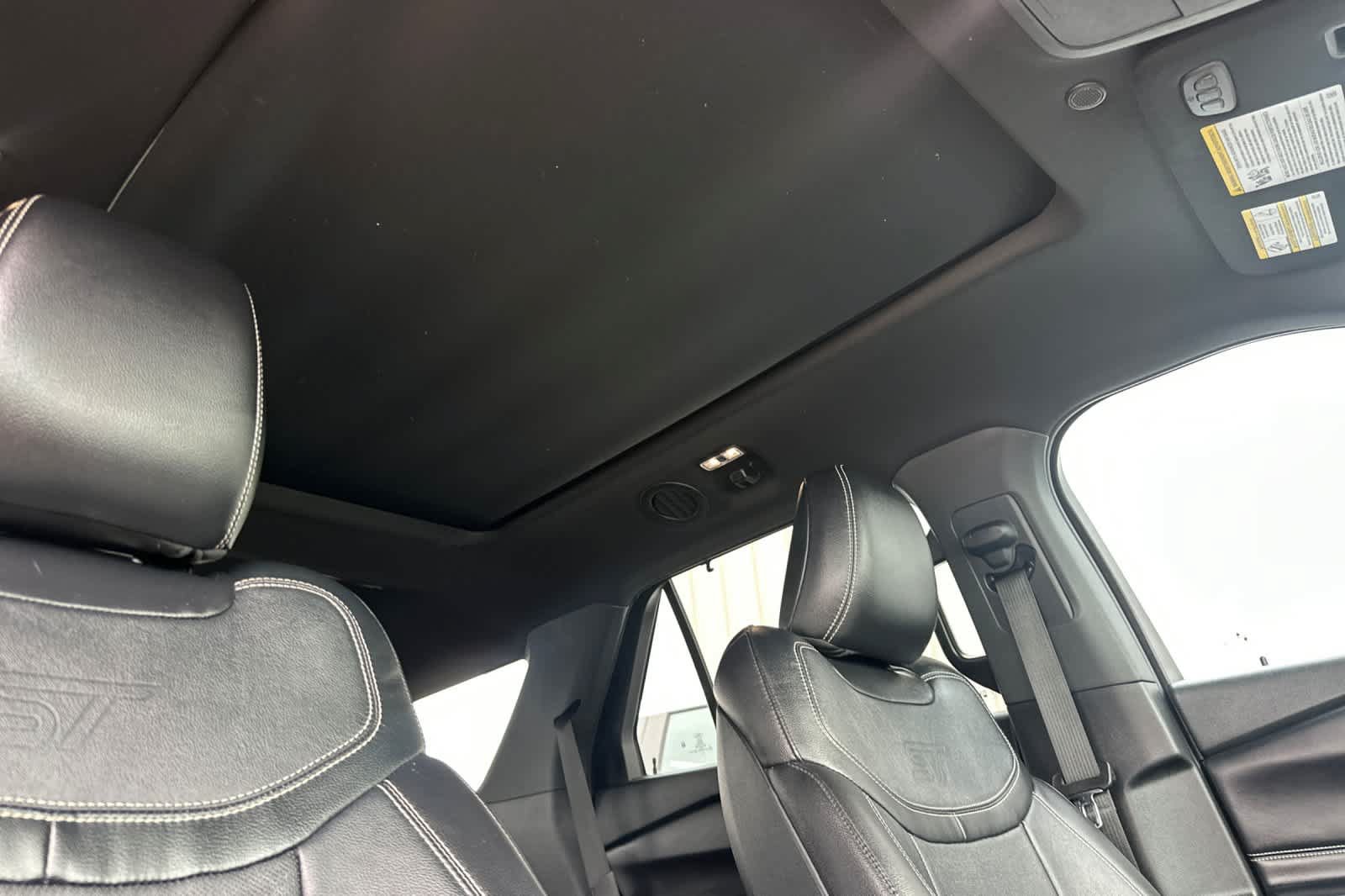 Certified 2020 Ford Explorer ST w/ Premium Technology Package AWD/4WD image 18