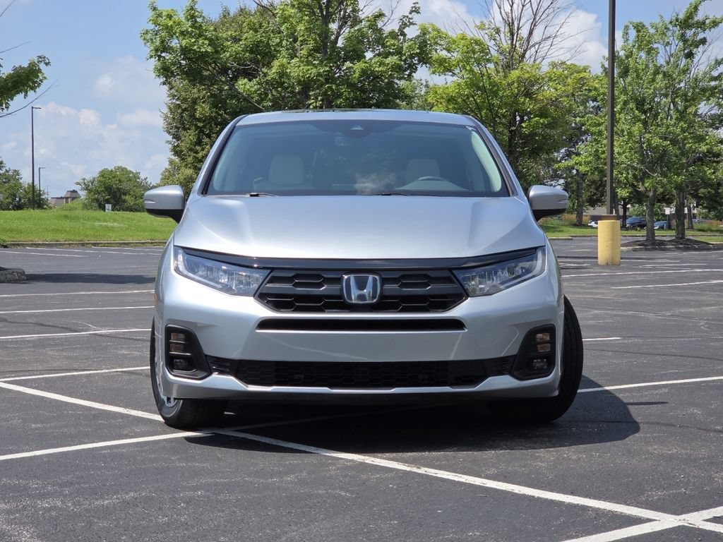 Certified 2026 Honda Odyssey EX-L image 18