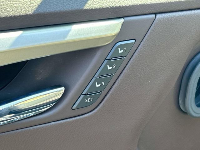 Used 2017 Lexus RX 450h AWD w/ Luxury Package image 25