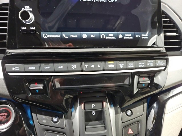 New 2026 Honda Odyssey Touring image 27