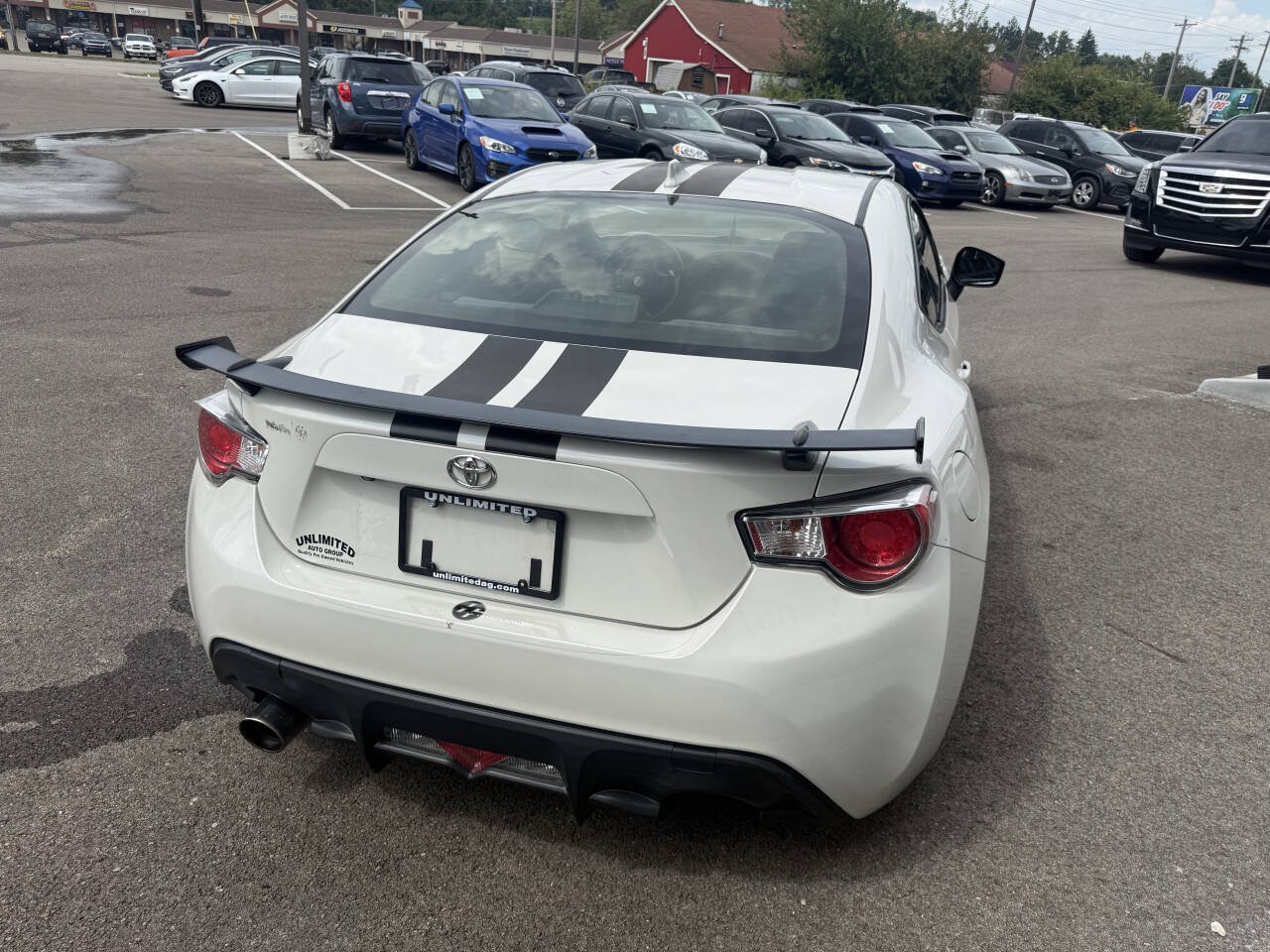 Used 2017 Toyota 86 860 Special Edition RWD image 9