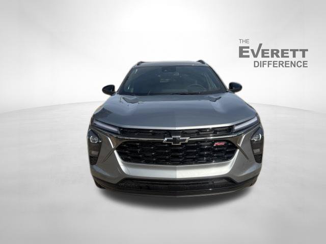New 2026 Chevrolet Trax RS w/ Driver Confidence Package FWD image 2