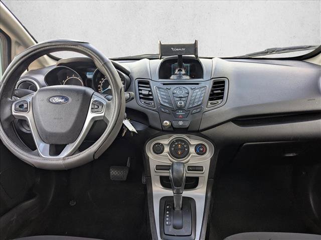 Used 2017 Ford Fiesta SE FWD image 17