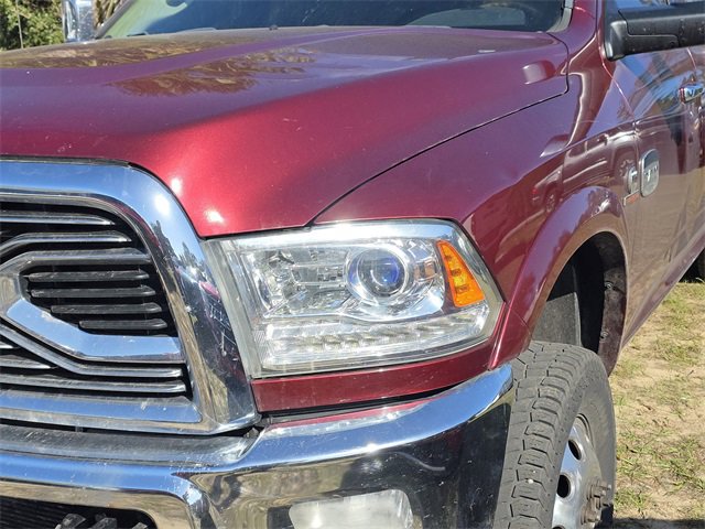 Used 2018 RAM 3500 Laramie Longhorn image 9