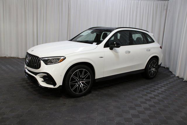 New 2025 Mercedes-Benz GLC 43 AMG 4MATIC image 4