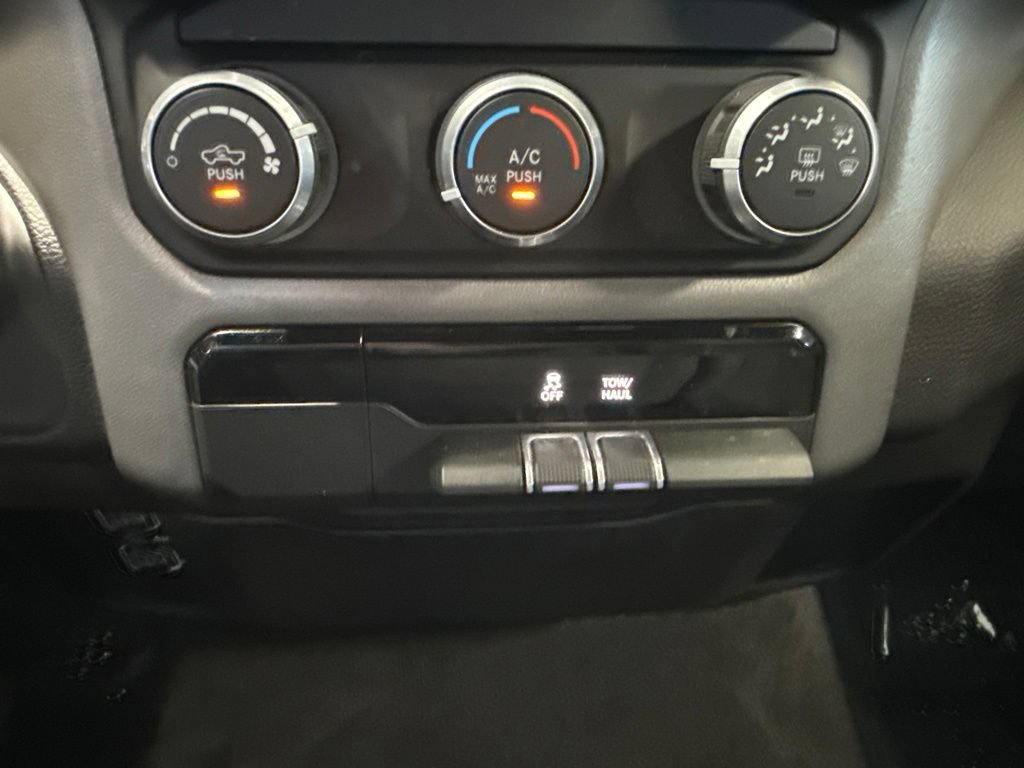 Used 2021 RAM 1500 Lone Star AWD/4WD image 24