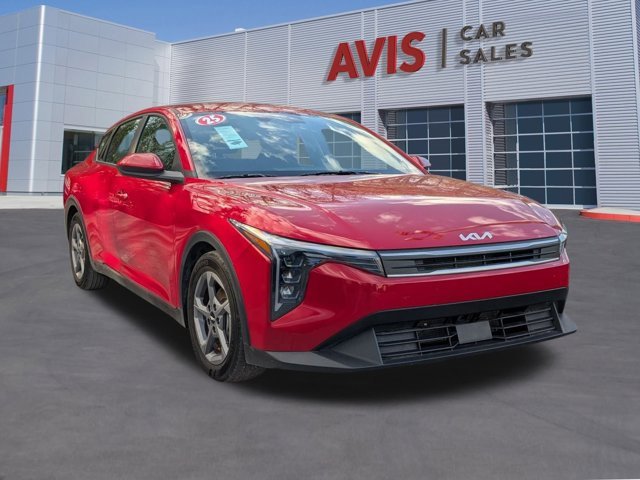 Used 2025 Kia K4 LXS image 3