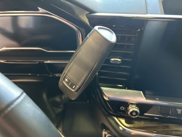 Used 2024 GMC Sierra 3500 SLE w/ Preferred Package image 20