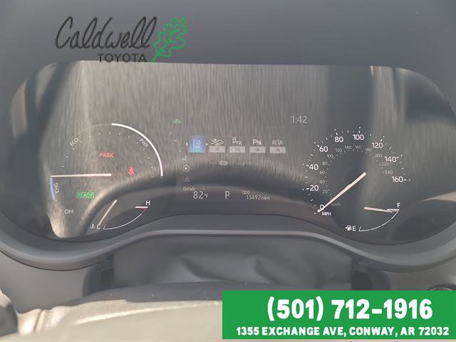 Used 2025 Toyota Sienna XLE w/ XLE Plus Package image 49