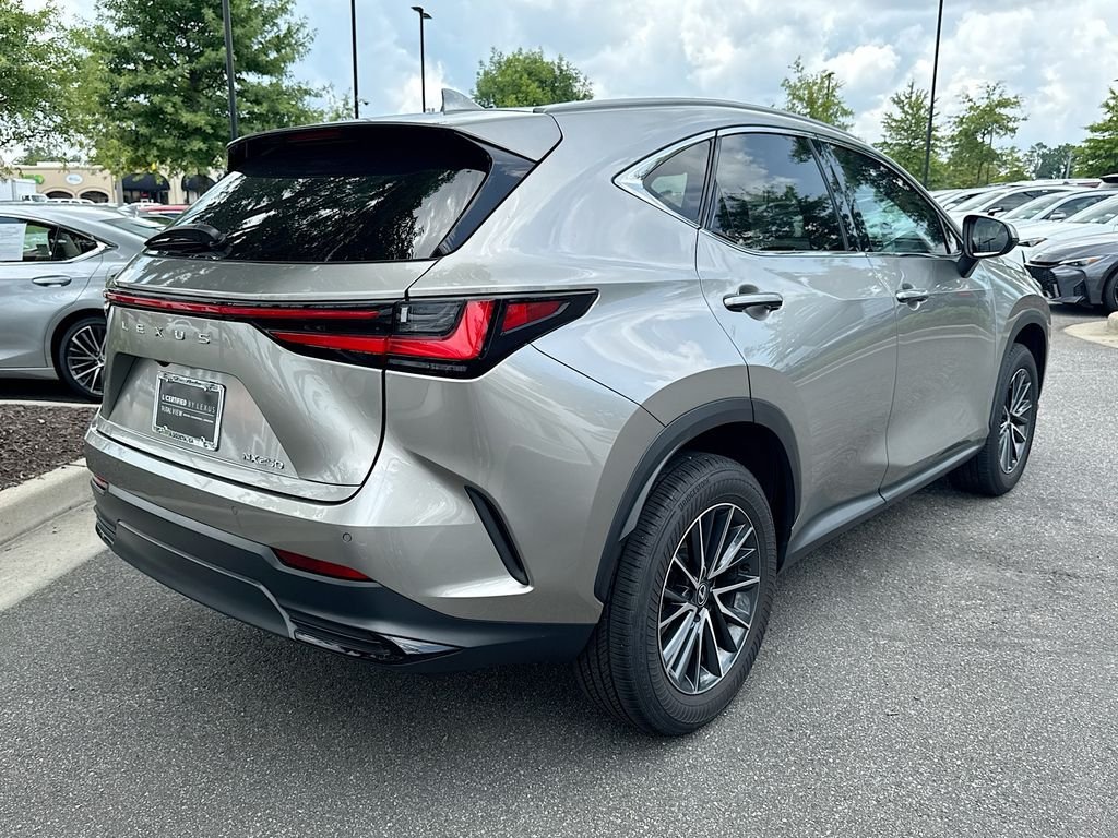 Used 2025 Lexus NX 250 FWD w/ Accessory Package (Z1) image 9