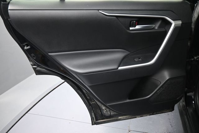 Used 2024 Toyota RAV4 XLE FWD image 18