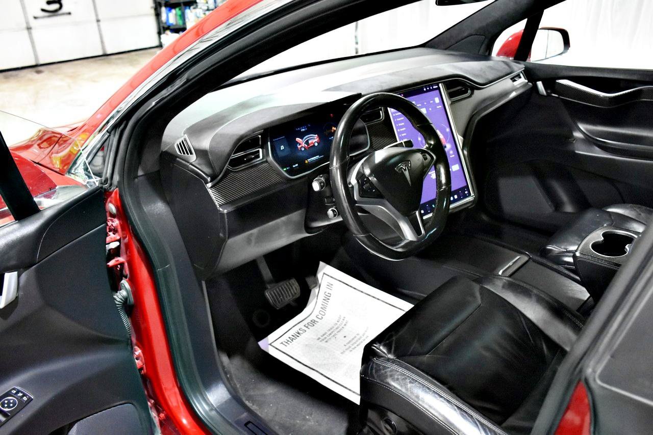 Used 2017 Tesla Model X 75D AWD/4WD image 11
