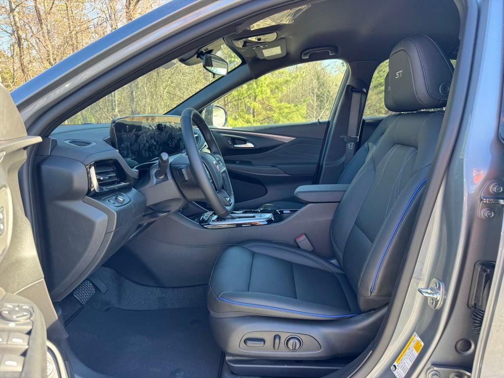 New 2026 Buick Envista Sport Touring FWD image 20