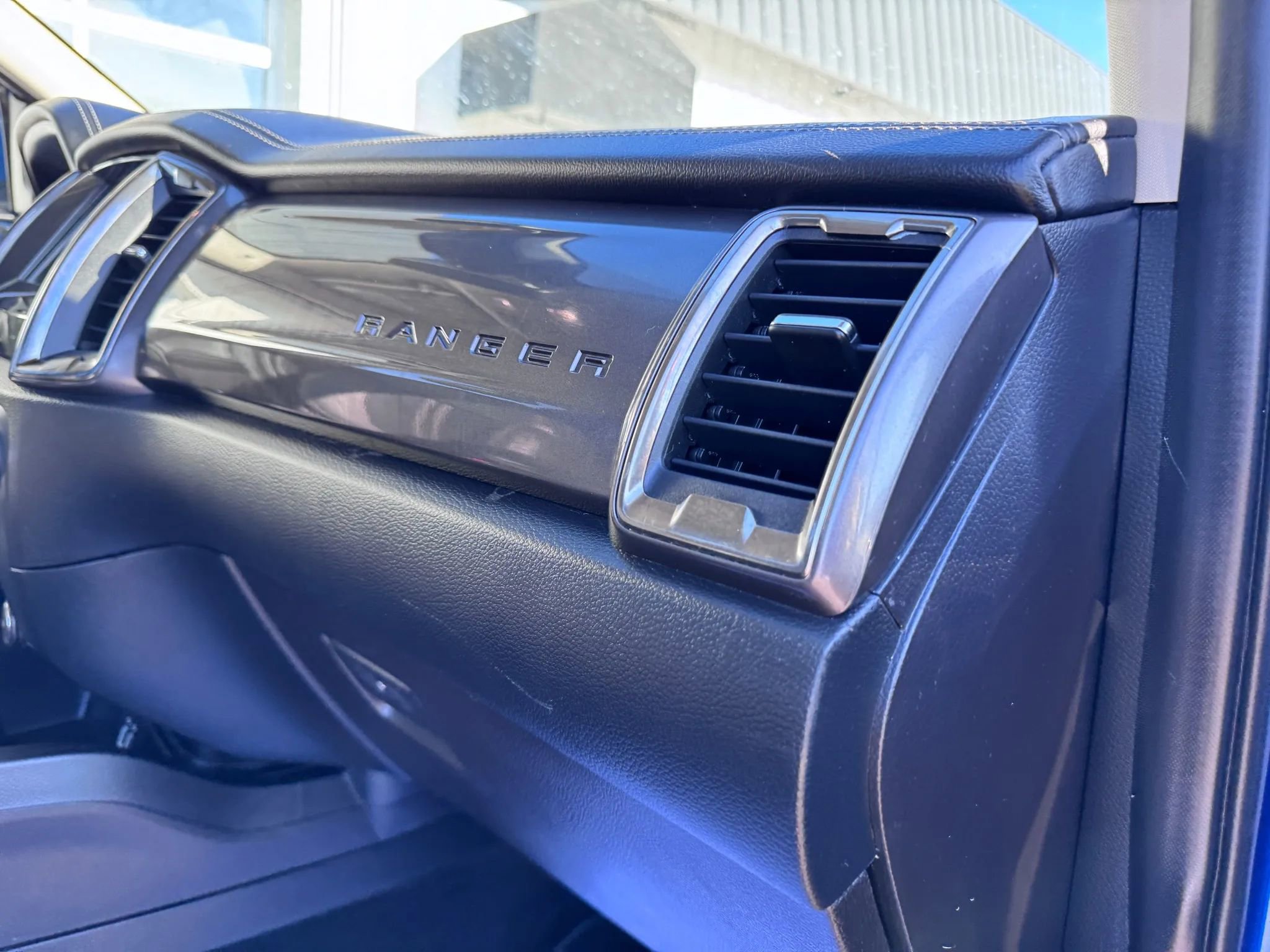 Used 2019 Ford Ranger Lariat w/ Equipment Group 501A Mid image 14