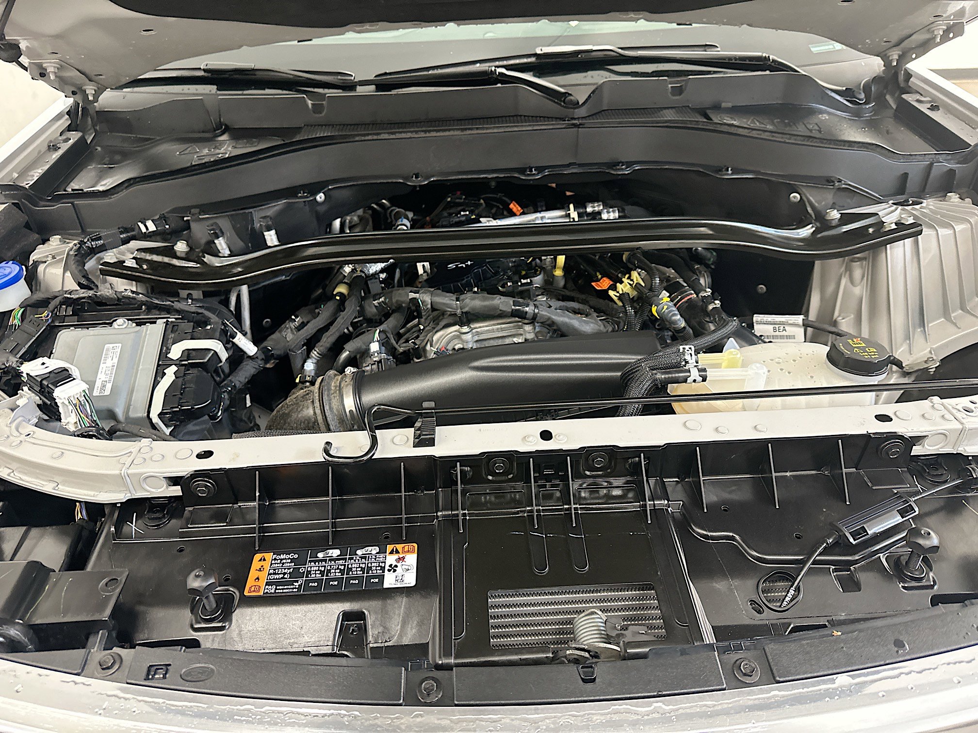 Used 2025 Ford Explorer Platinum w/ LUX Leather Package AWD/4WD image 37