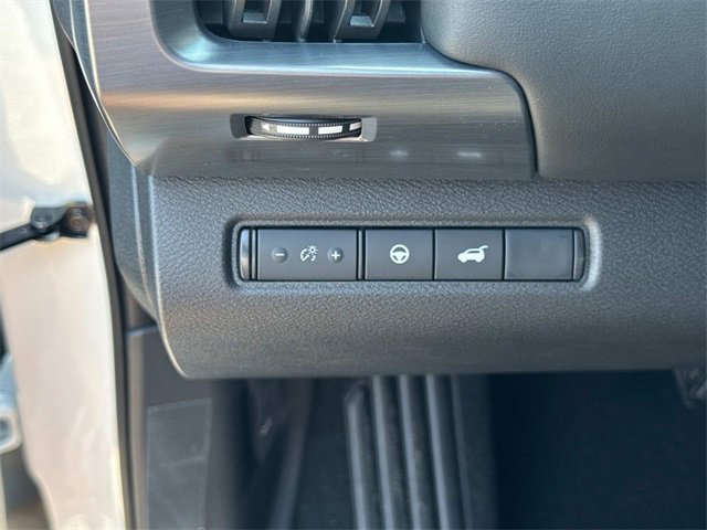 New 2025 Nissan Pathfinder Rock Creek image 24