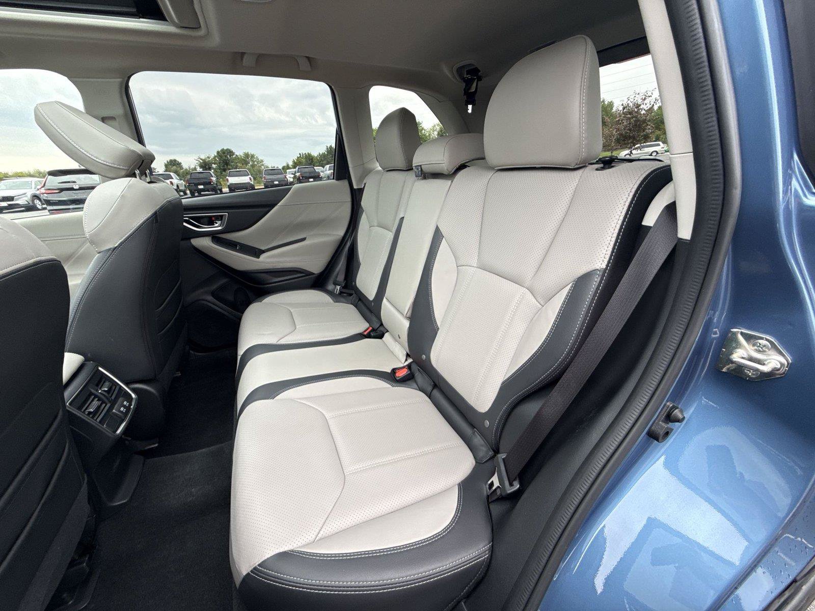 Used 2019 Subaru Forester Limited w/ Popular Package #3 AWD/4WD image 17