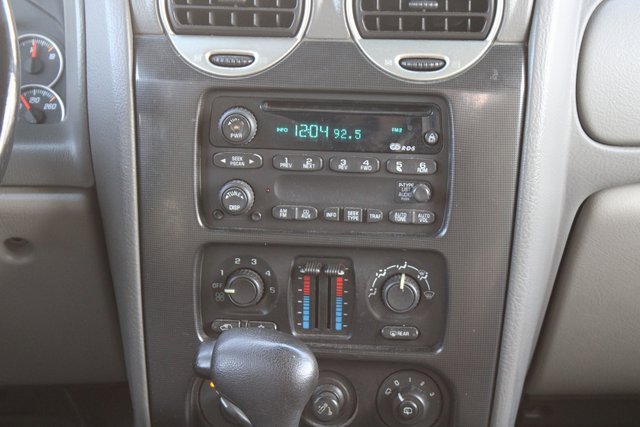 Used 2002 GMC Envoy SLE image 20