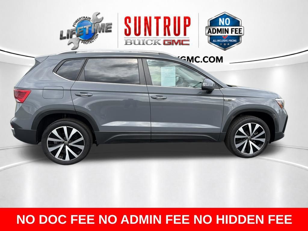 Used 2022 Volkswagen Taos SE FWD image 8