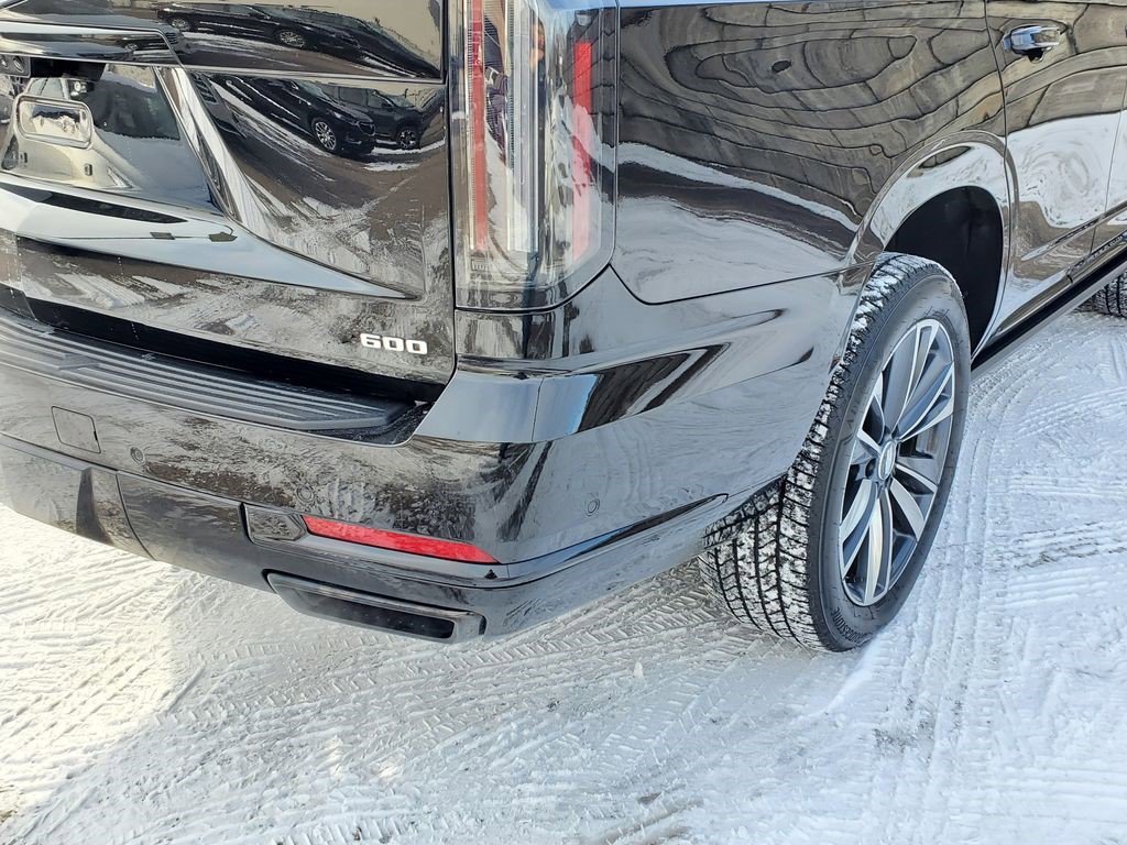 Certified 2025 Cadillac Escalade Sport image 15