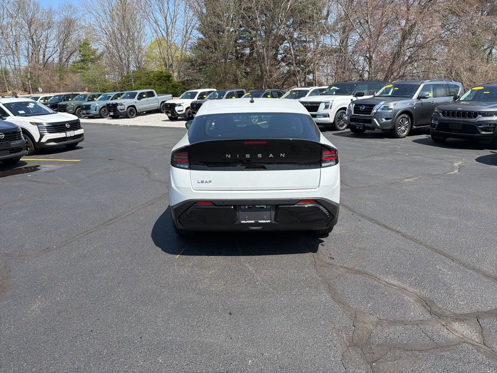 New 2026 Nissan Leaf SV+ FWD image 3