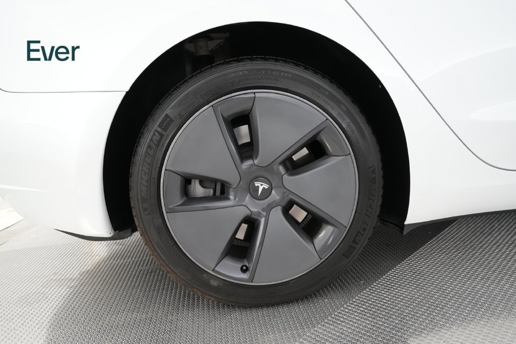 Used 2023 Tesla Model 3 Standard Range RWD image 21